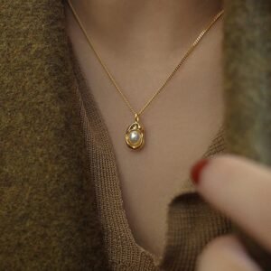 Gold Faux Pearl Molten Pendant Necklace