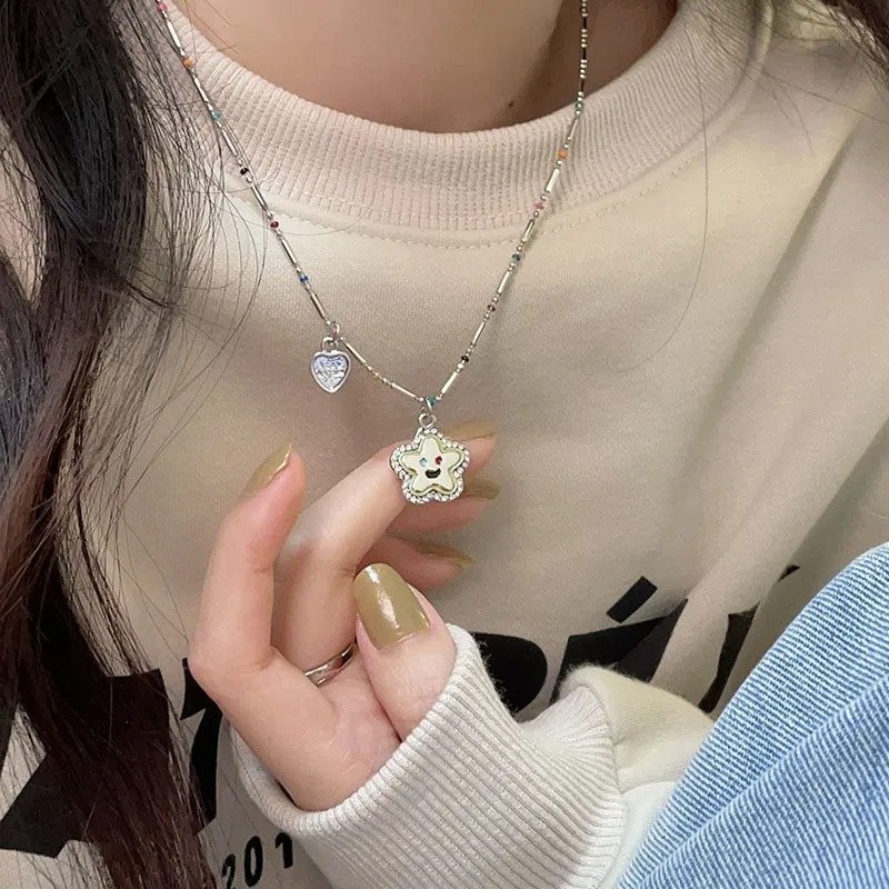 Silver Rhinestone Smiley Star Necklace
